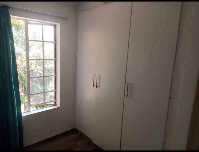 2 BEDROOM DUPLEX FOR SALE IN VAN RIEBEECK PARK